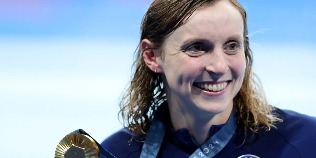Schwimmen bei Olympia 2024: Katie Ledecky gewinnt ihre neunte Goldmedaille