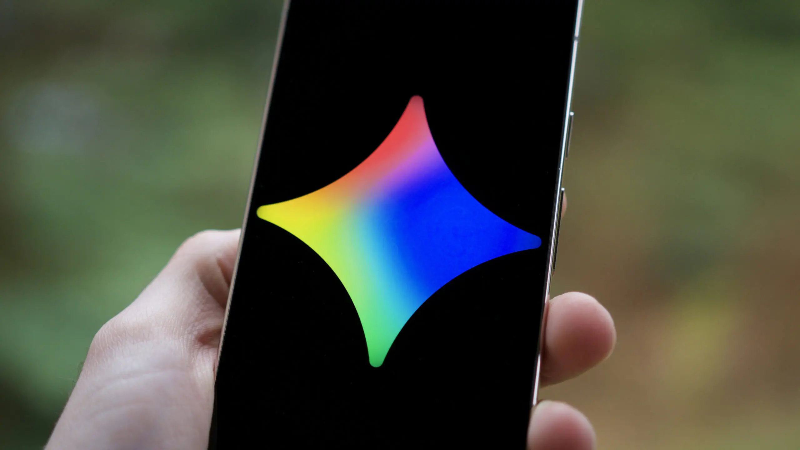 Google now lets you remove the watermark from Gemini's creations